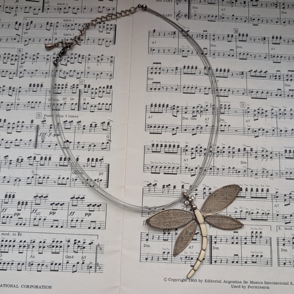 Dragonfly Pendant Necklace - Picture 1 of 7